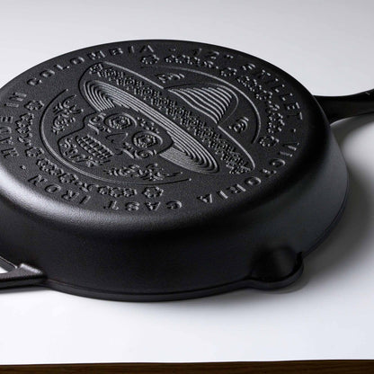 Victoria 12-Inch La Calaca Day of the Dead Cast Iron Skillet