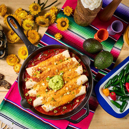 Victoria 12-Inch La Calaca Day of the Dead Cast Iron Skillet